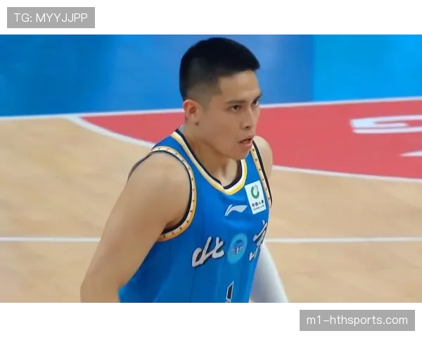 北京队陈盈骏三分8中7砍29分5板8助 成球队进攻新核心