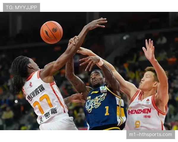 深圳马可波罗史密斯得分爆发力强 但状态起伏影响球队稳定性 深圳马可波罗史密斯得分爆发力强 但状态起伏影响球队稳定性